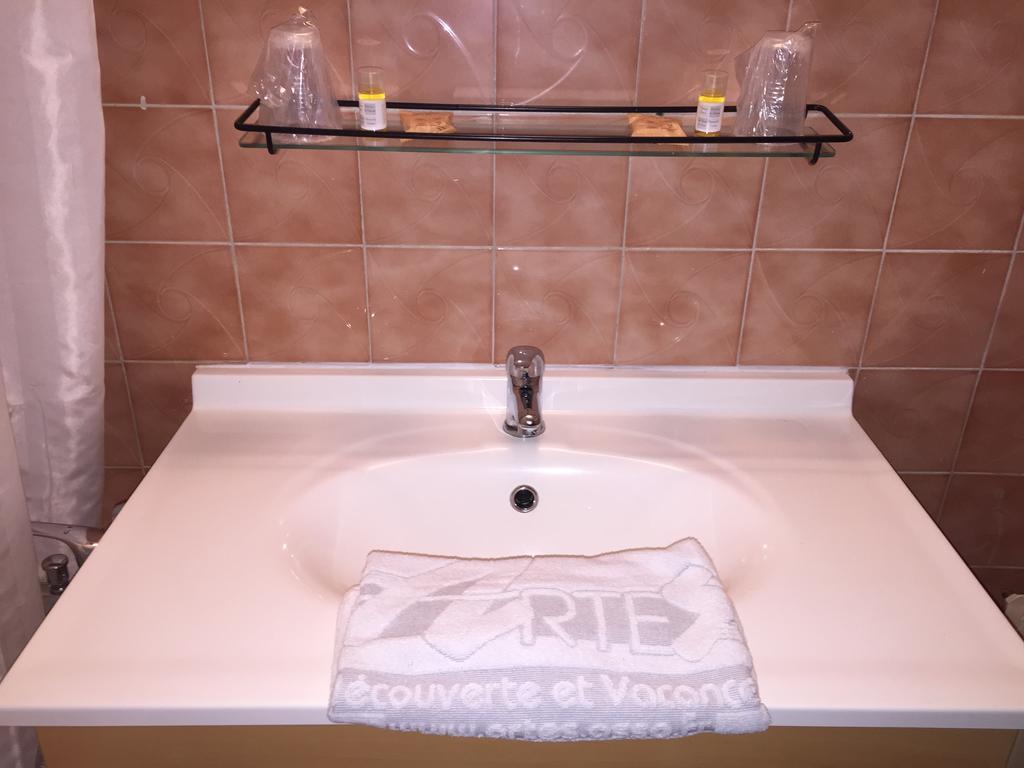 Hotel Les Combelles Châtel 외부 사진