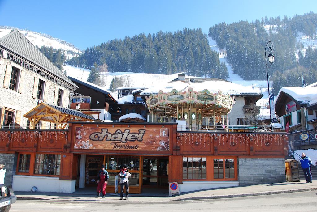 Hotel Les Combelles Châtel 외부 사진