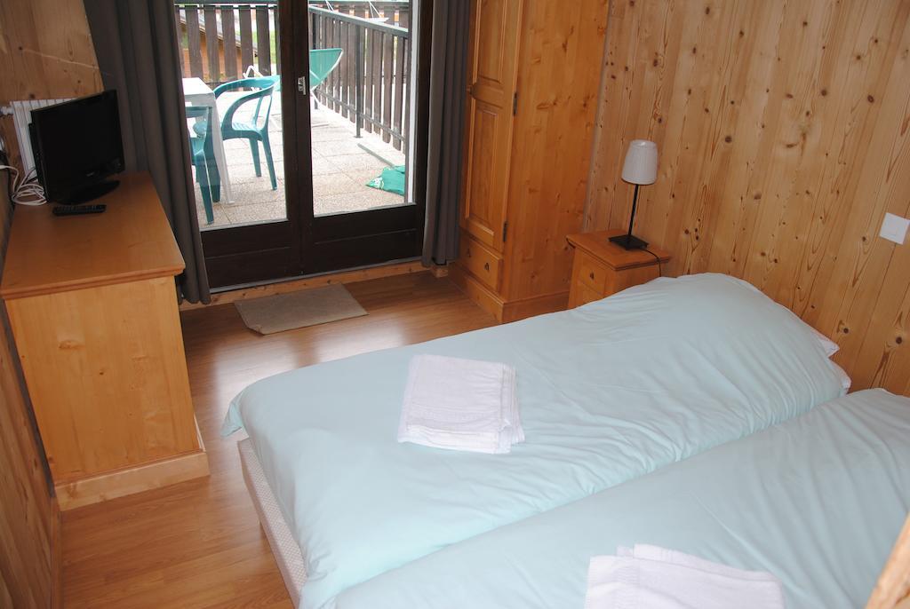 Hotel Les Combelles Châtel 객실 사진