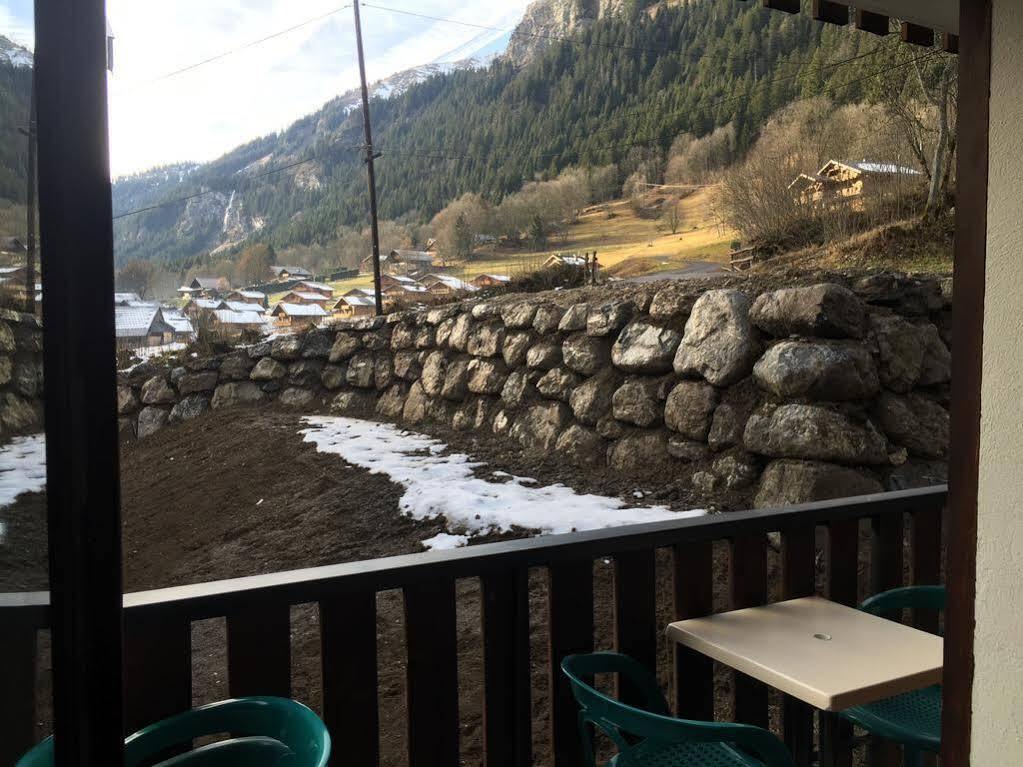 Hotel Les Combelles Châtel 외부 사진